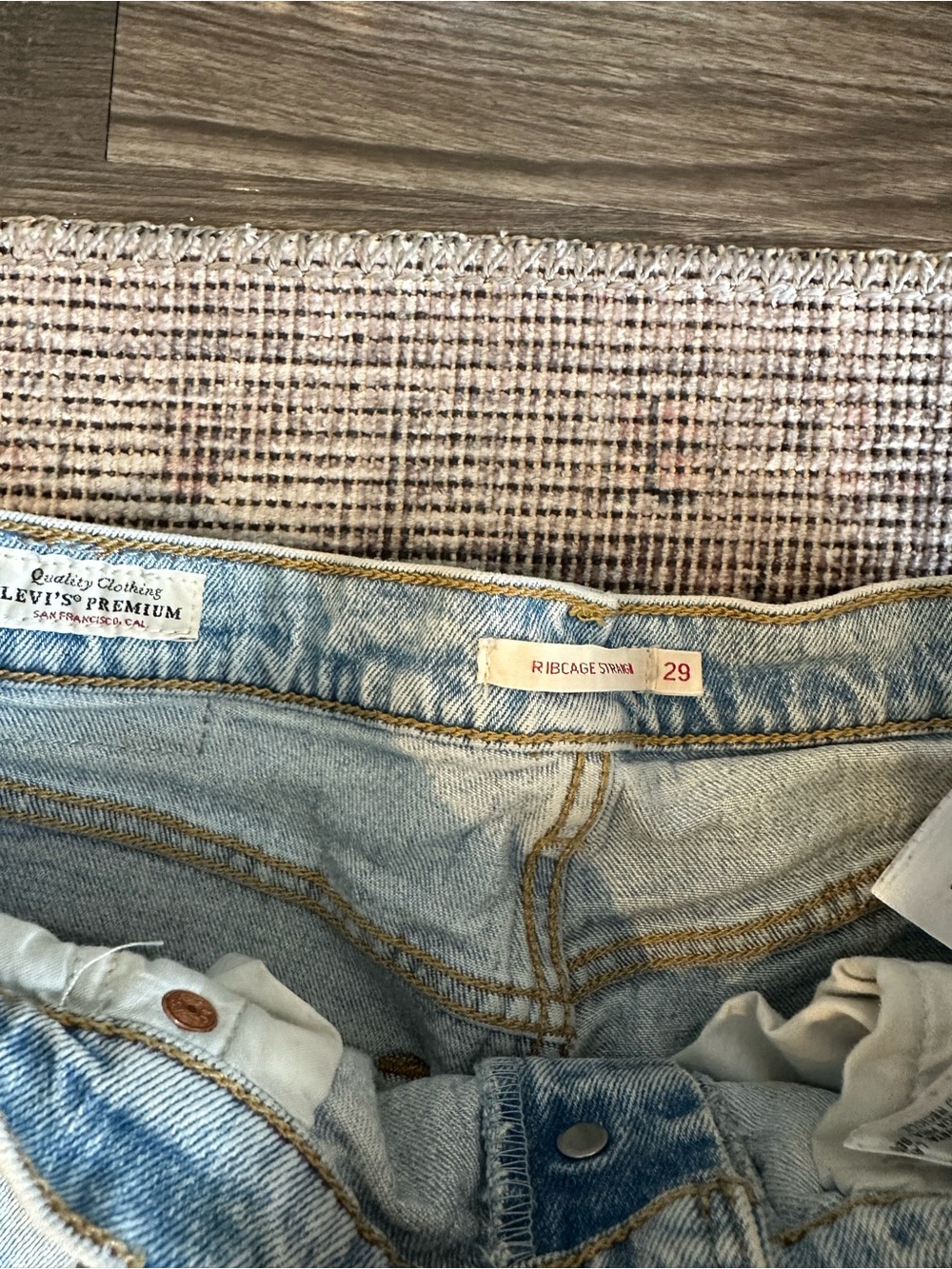 Levi’s ribcage straight jeans - Picture 2 of 4